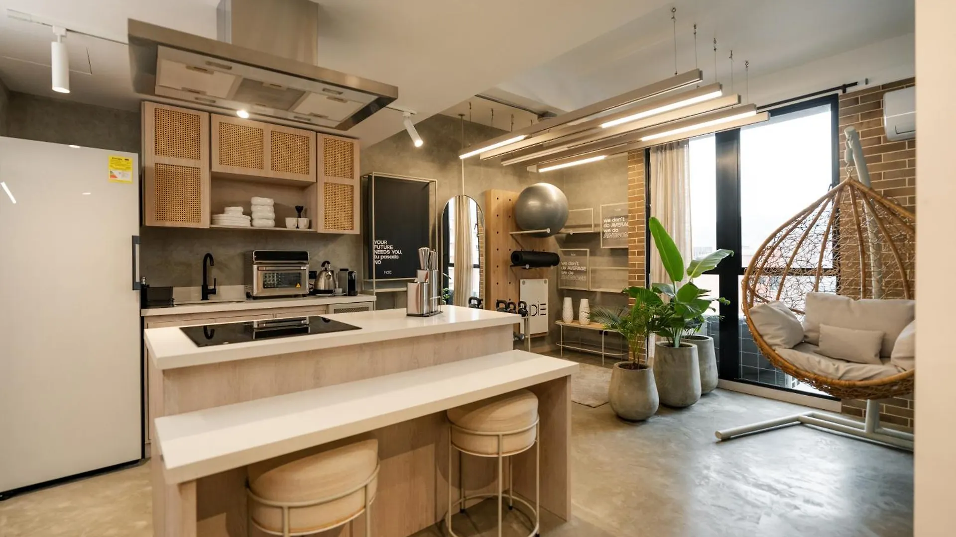 Indie Universe Creative Hotel Medellin
