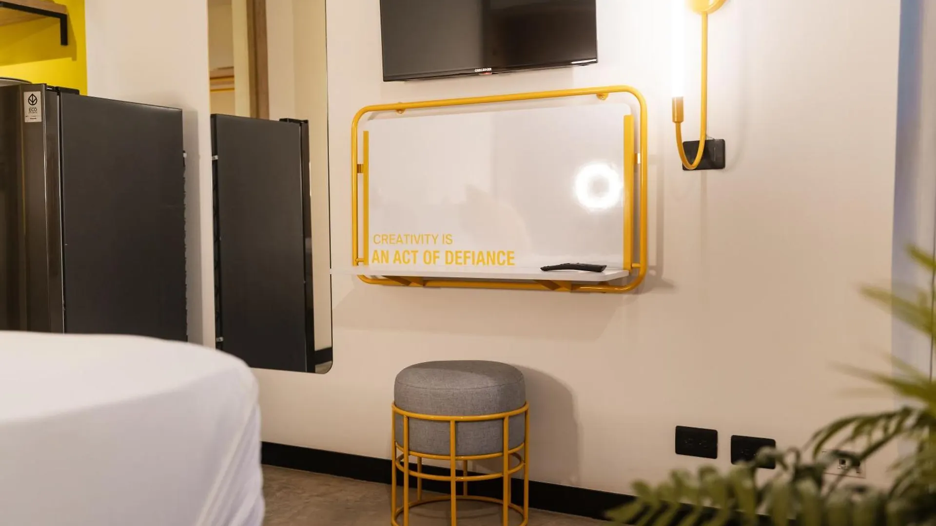 Indie Universe Creative Hotel Medellin