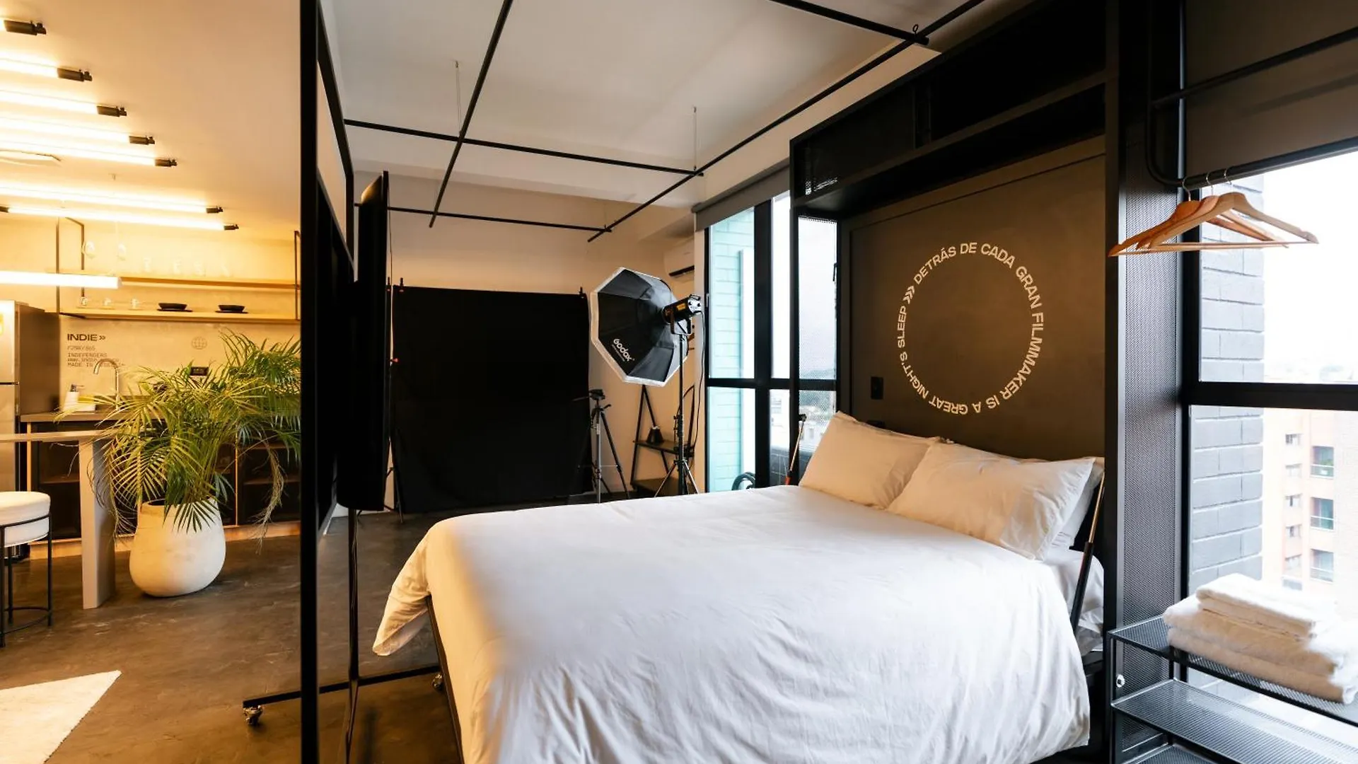 Indie Universe Creative Hotel Medellin